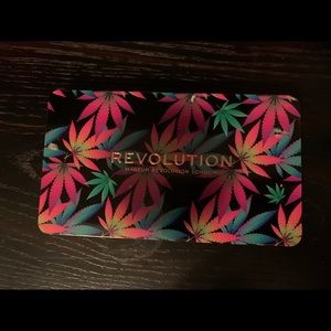 Makeup Revolution Forever Flawless Chilled Palette
